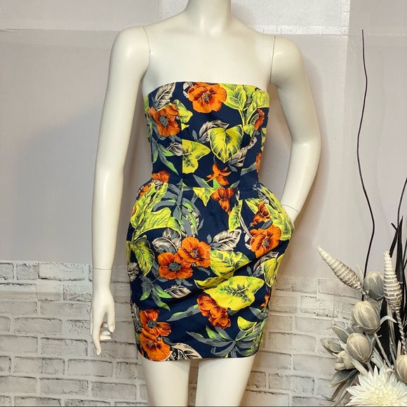 Floral French Connection Mini Dress **MINT CONDITION** - Picture 8 of 12